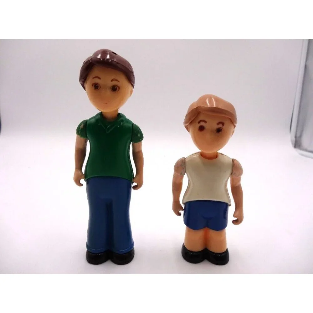 Little Tikes Dollhouse Little Boy Brother White Shirt Big Boy Brother Green Shir